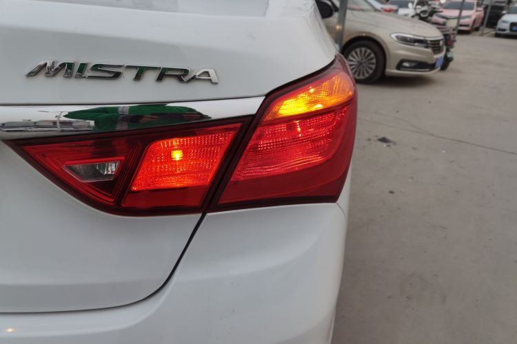 现代 名图 2017款 1.8L 自动智能型GLS 国V车身外观9