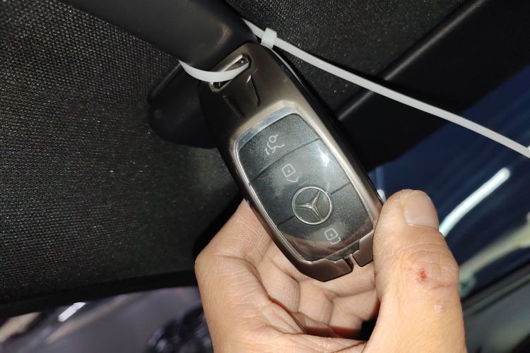 奔驰GLC 2022款 改款二 GLC 260 L 4MATIC 豪华型中控内饰11