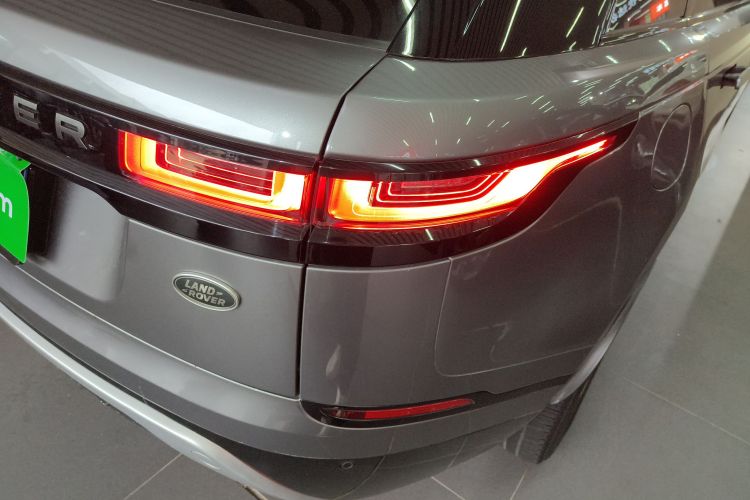 路虎 揽胜星脉 2020款 P250 R-DYNAMIC S车身外观9