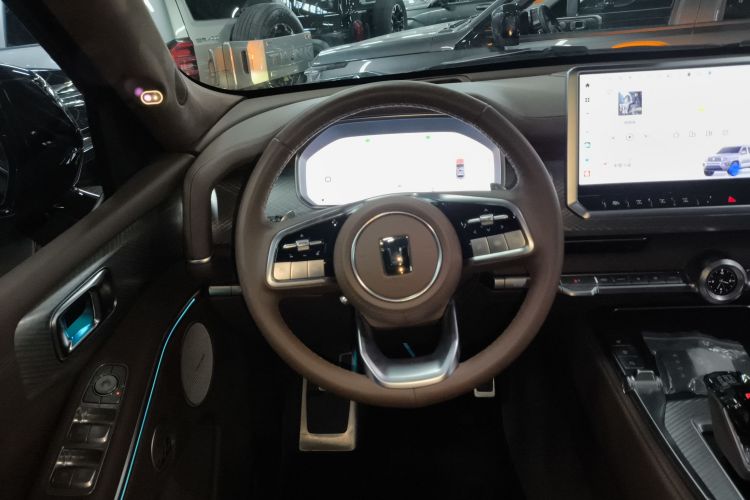 坦克700新能源 2024款 Hi4-T 极境版中控内饰13