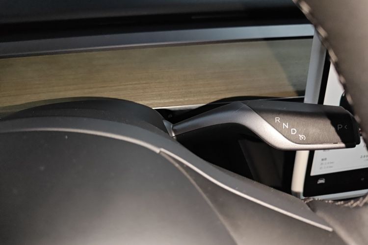 特斯拉 Model Y 2022款 后轮驱动版局部细节18