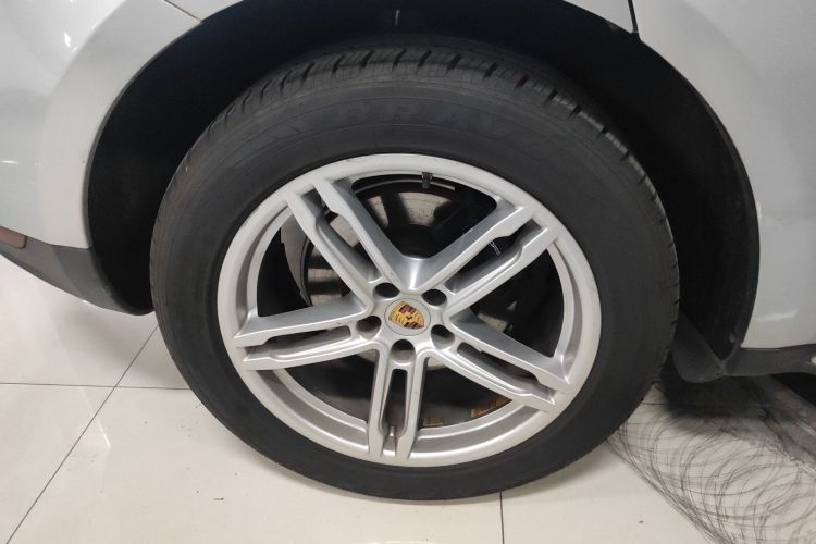 保时捷 2014款 Macan 2.0T车身外观56