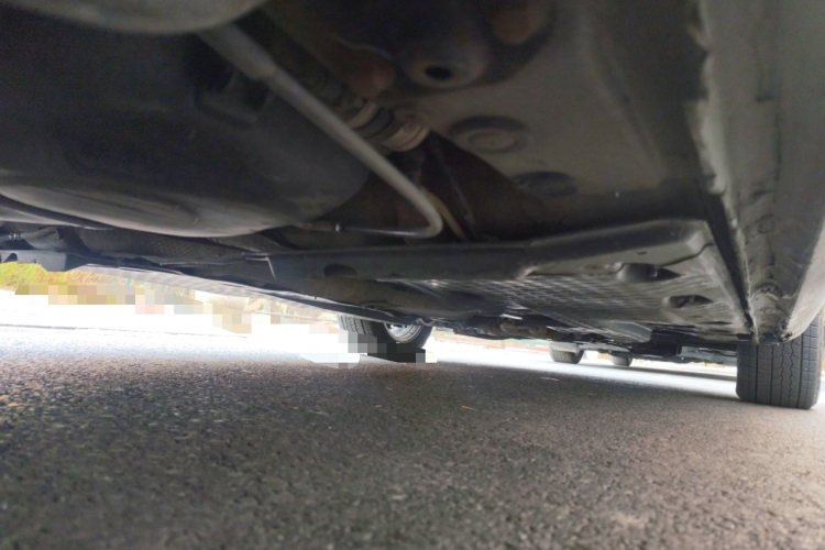 大众 速腾 2011款 1.4TSI 自动技术型局部细节9002