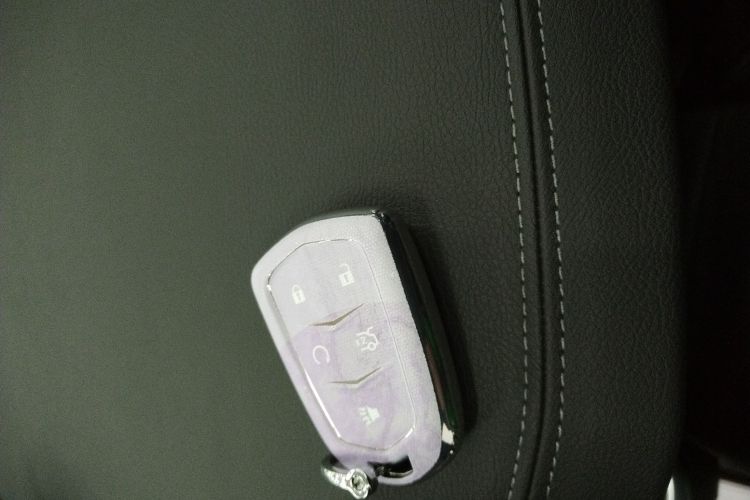 凯迪拉克XT5 2022款 2.0T 四驱豪华型（蜂鸟版）中控内饰11