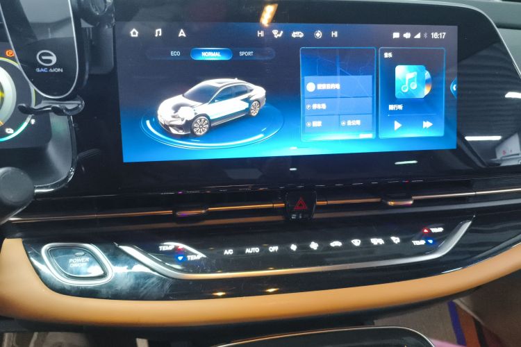 埃安 AION S 2019款 魅Evo 530中控内饰16