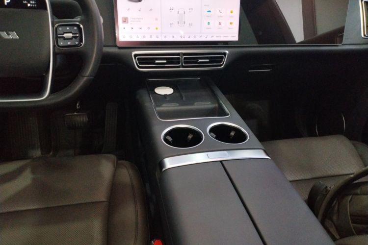 理想汽车 理想L8 2023款 Pro局部细节18