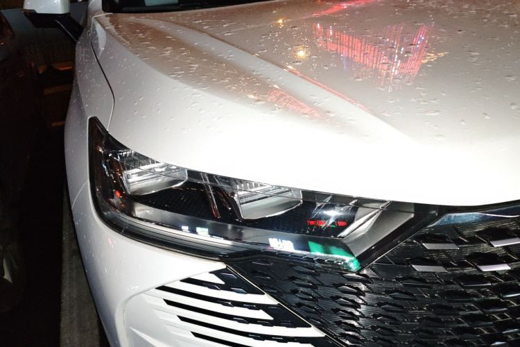 哈弗H6 2022款  第三代 1.5T 自动两驱Supreme+车身外观8