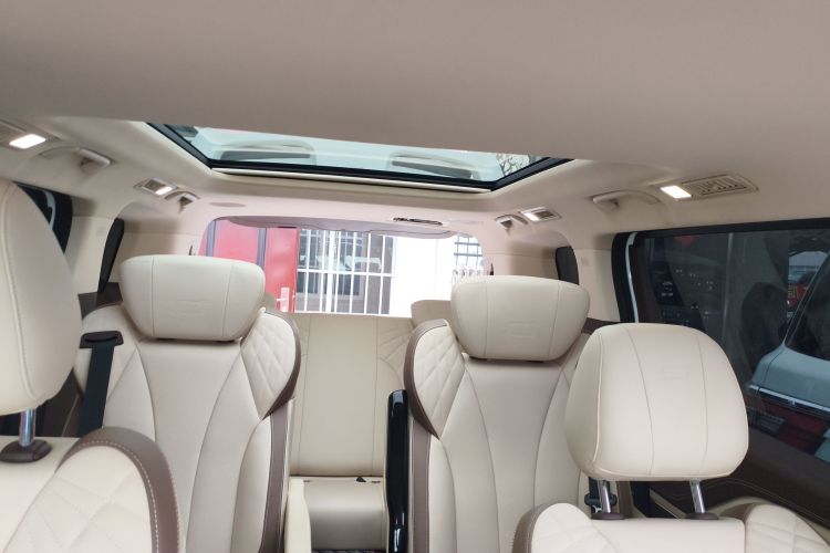 奔腾M9 2023款 2.0T 尊享型局部细节22