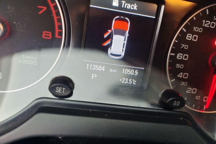 奥迪Q5(进口) 2013款 45 TFSI quattro 运动型中控内饰15