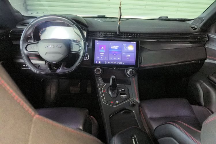 领克05 2020款 2.0TD 四驱劲Halo中控内饰12