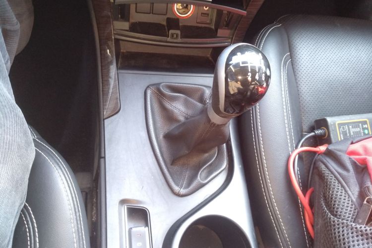 北汽幻速S6 2016款 1.5T 手动领先型中控内饰18