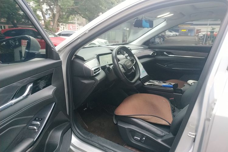 东风风神 皓瀚 2023款 DH-i 1.5T 豪华版中控内饰7003