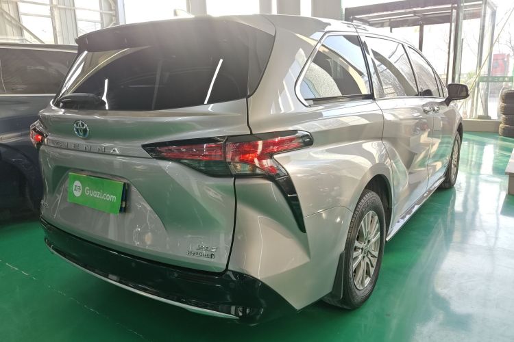 丰田 赛那SIENNA 2021款 2.5L混动 豪华版车身外观7