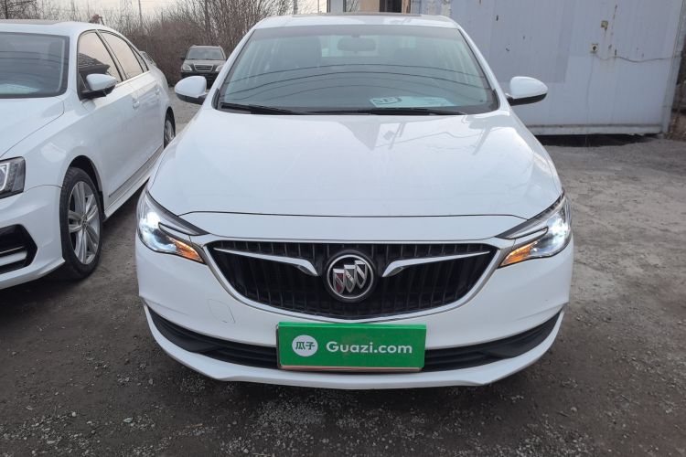 别克 英朗 2021款 改款 典范 1.5L 自动精英型车身外观2