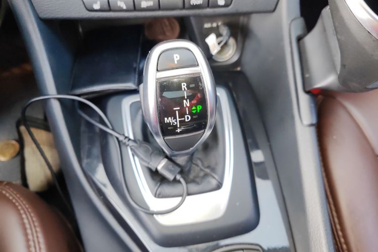 宝马X1 2015款 sDrive18i 时尚晋级版中控内饰18