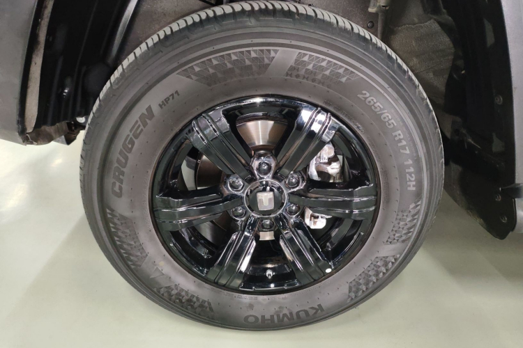 坦克300 2024款 2.0T 征服者车身外观6007