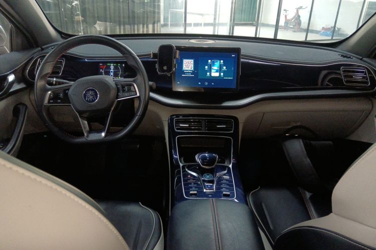 比亚迪 秦PLUS 2021款 DM-i 55KM 旗舰型中控内饰7002