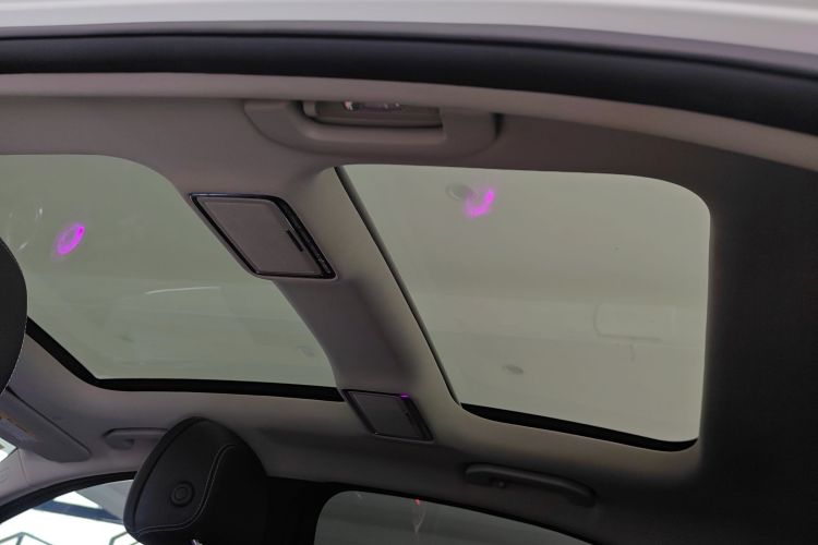 奔驰C级 2020款 C 260 L 运动版局部细节22