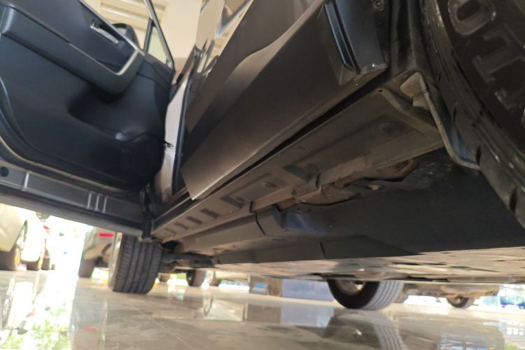 丰田 RAV4荣放 2022款 2.0L CVT两驱风尚Plus版局部细节9002