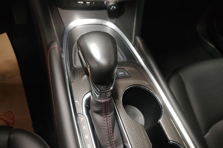 雪佛兰 迈锐宝XL 2021款 Redline 550T 自动锐动版中控内饰18