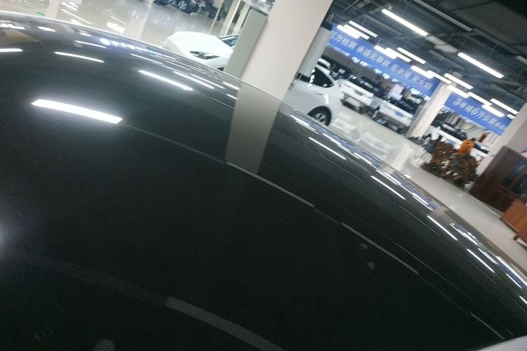 特斯拉 Model Y 2022款 改款 长续航全轮驱动版局部细节57