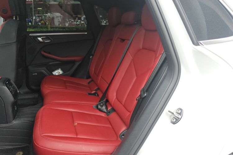 保时捷 2024款 Macan 2.0T中控内饰7004