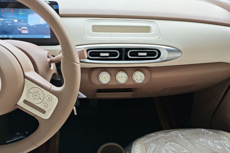 五菱汽车 宏光MINIEV 2025款 四门版 进阶款中控内饰16