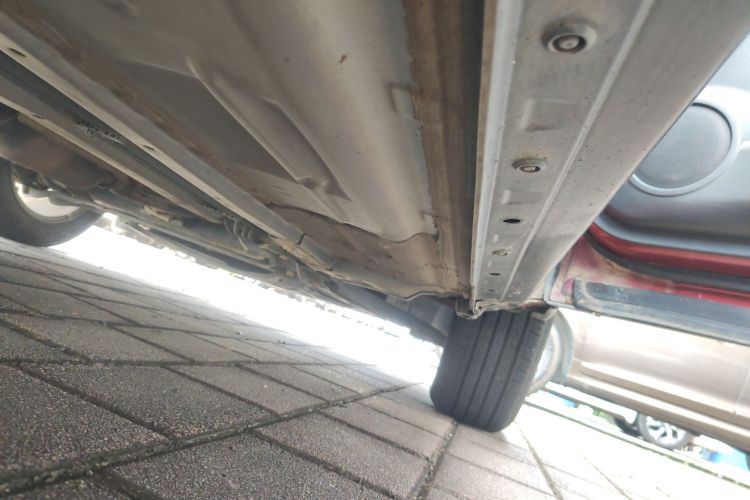 日产 逍客 2016款 2.0L CVT精英版局部细节9001