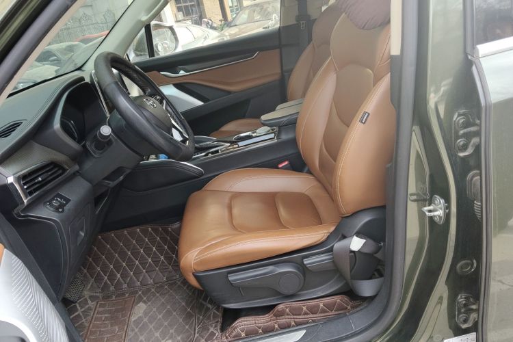 上汽大通MAXUS D90 2017款 2.0T 自动两驱 水星基础版中控内饰19