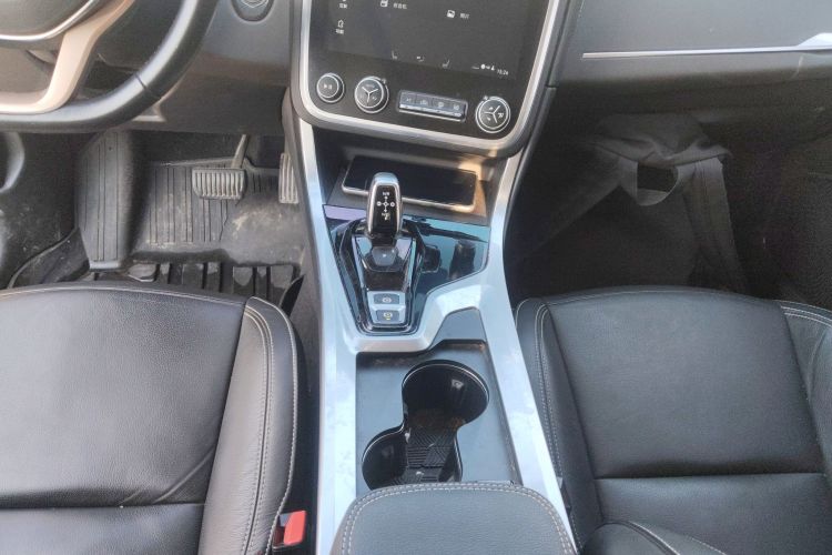 领克01 2017款 2.0T 两驱型版局部细节18