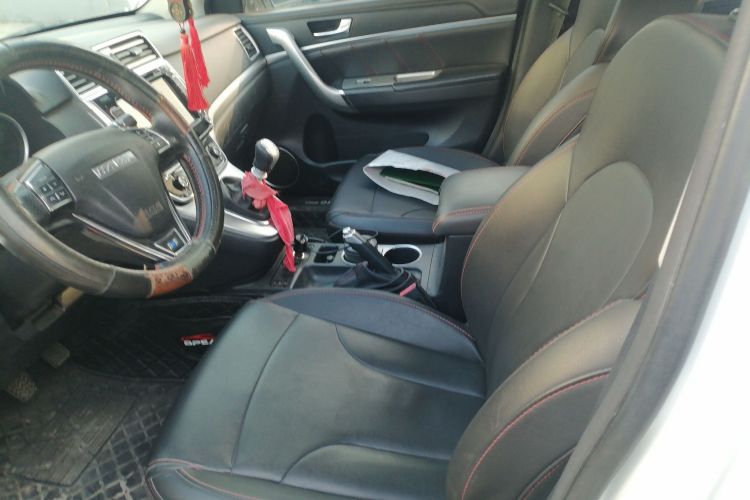 哈弗H6 2017款 蓝标 运动版 1.5T 手动两驱精英型中控内饰19