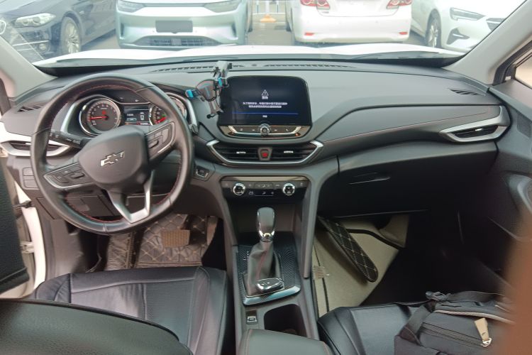 雪佛兰 沃兰多 2019款 Redline 530T 自动纵享版（5+2款） 国VI中控内饰12