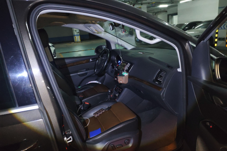 大众 夏朗 2014款 2.0TSI 豪华型局部细节9005