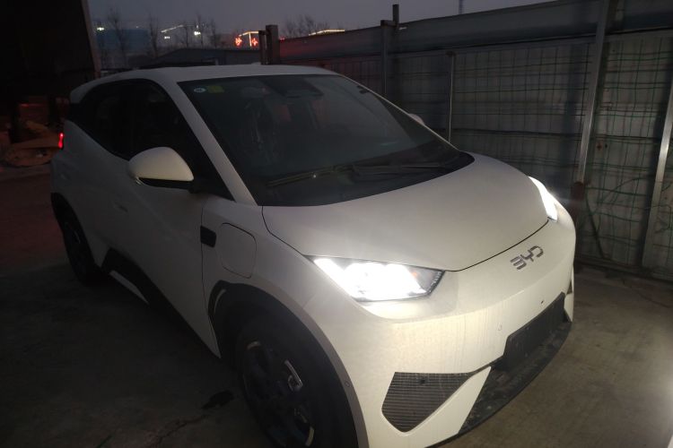 比亚迪 海鸥 2025款 305km 活力版车身外观3