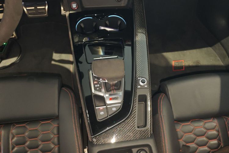 奥迪RS 5 2023款 RS 5 2.9T Sportback 黑曜版中控内饰18