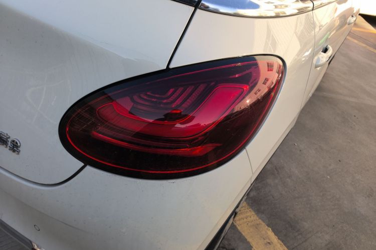 五菱汽车 五菱缤果 2025款 410km 灵犀尊享款车身外观9