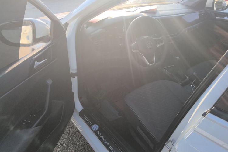 大众 朗逸 2023款 新锐 1.5L 自动出众新逸版中控内饰20