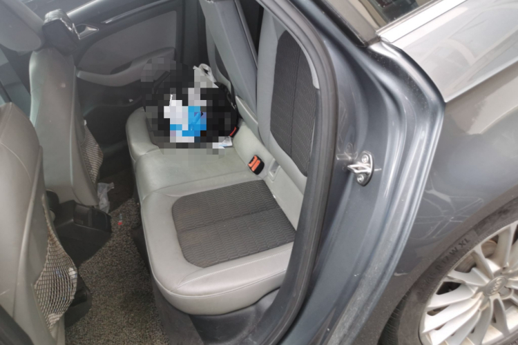 奥迪A3 2017款 Sportback 35 TFSI 时尚型中控内饰7004