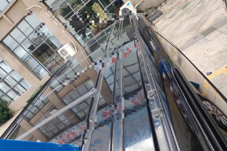 奔驰 唯雅诺 2013款 3.0L 舒适版局部细节57