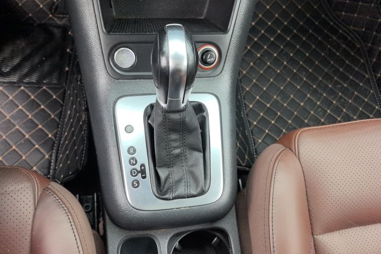 大众 途观 2015款 1.8TSI 自动两驱豪华型中控内饰18