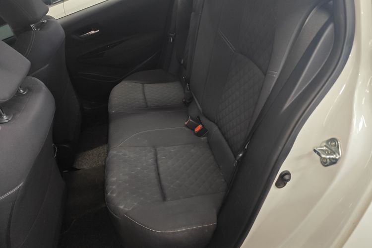 丰田 亚洲狮 2021款 2.0L 豪华版中控内饰21