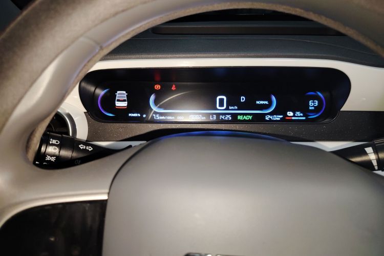 吉利银河 2025款 210km 熊猫骑士中控内饰14