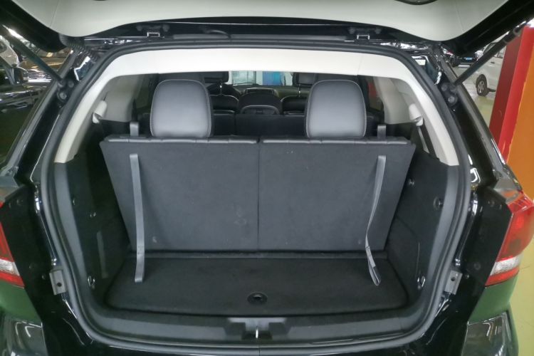 道奇 酷威 2016款 2.4L 两驱旅行版局部细节23