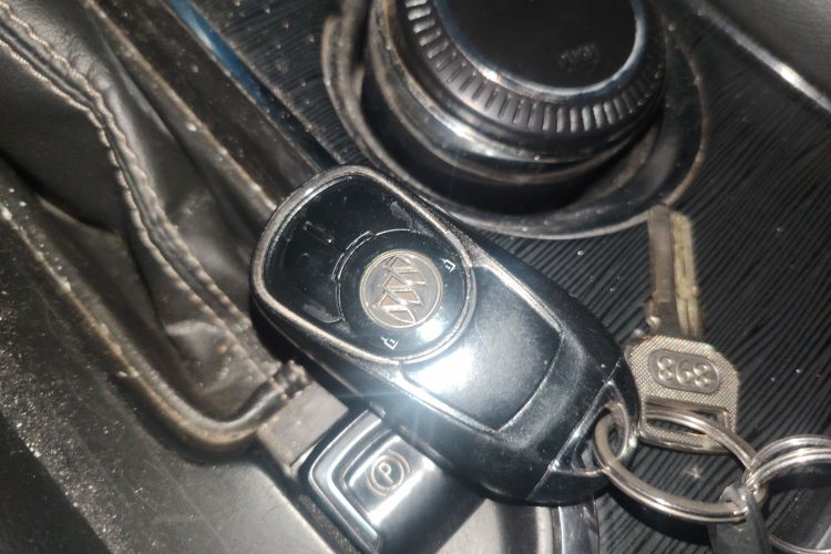 别克 昂科威 2014款 28T 四驱精英型中控内饰11