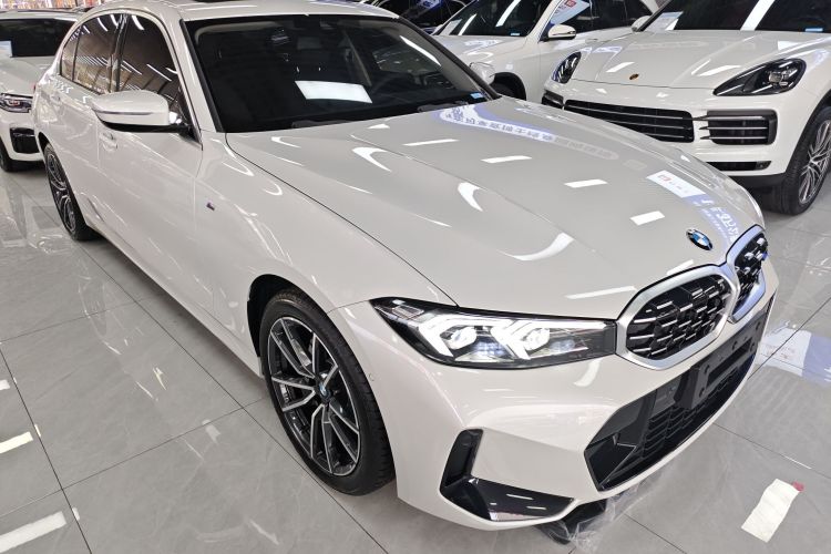 宝马3系 2023款 325Li M运动套装车身外观3