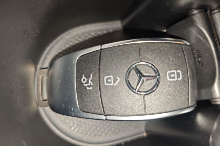 奔驰A级 2020款 改款 A 200 L 运动轿车时尚型中控内饰7001