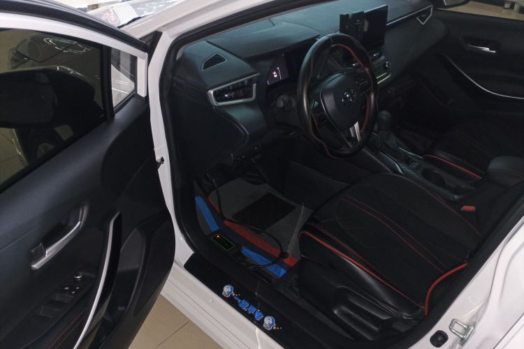 丰田 卡罗拉 2023款 1.8L 智能电混双擎 精英版中控内饰20