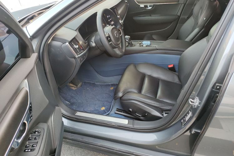 沃尔沃V90 2017款 Cross Country T5 AWD 智远版中控内饰20