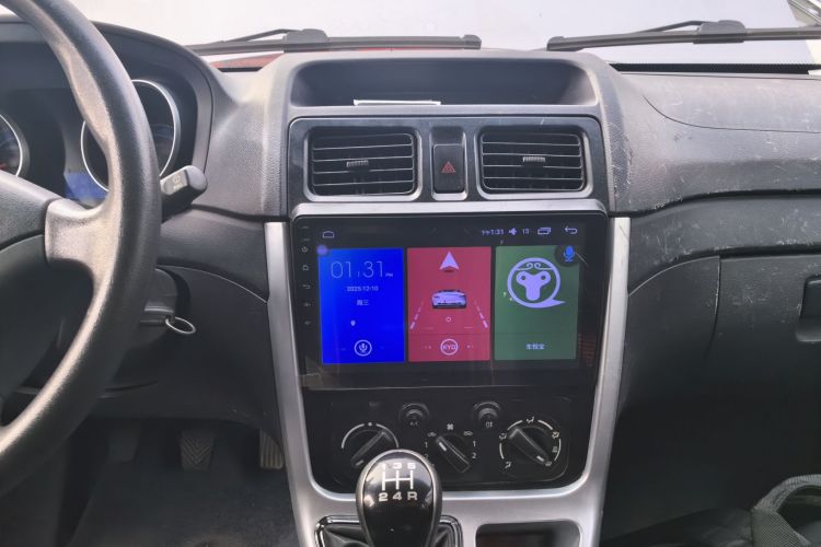 长安凯程 长安睿行M70 2018款 1.5L舒适型平顶背掀门DAM15DL中控内饰16