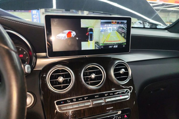 奔驰GLC 2019款 改款 GLC 260 L 4MATIC 豪华型局部细节16